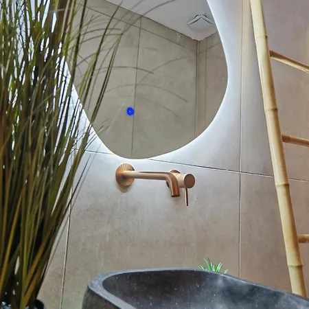 George Apartmanhotel Liménasz