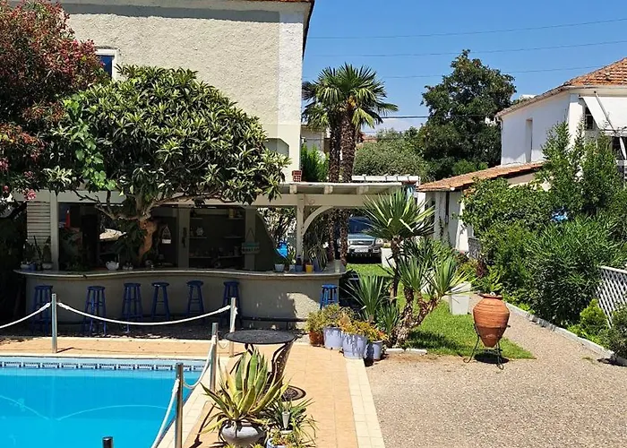 George Apartmanhotel Liménasz